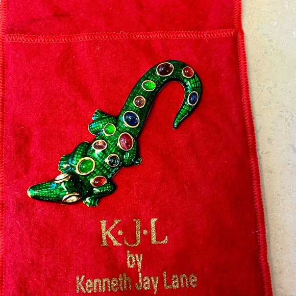 Kenneth Jay Lane KJL enamel Alligator crocodile Brooch vintage VTG 1990s signed